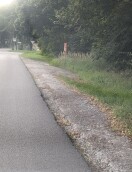 Foto: Fahrbahnkante Grüne Linde 
